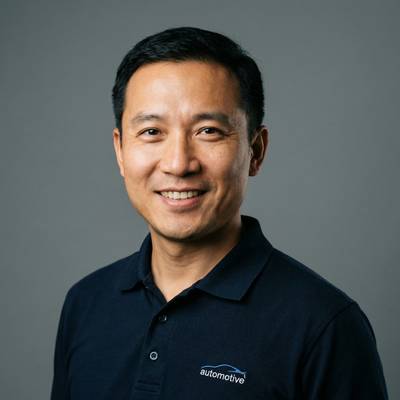 精东修车改装顾问 张伟